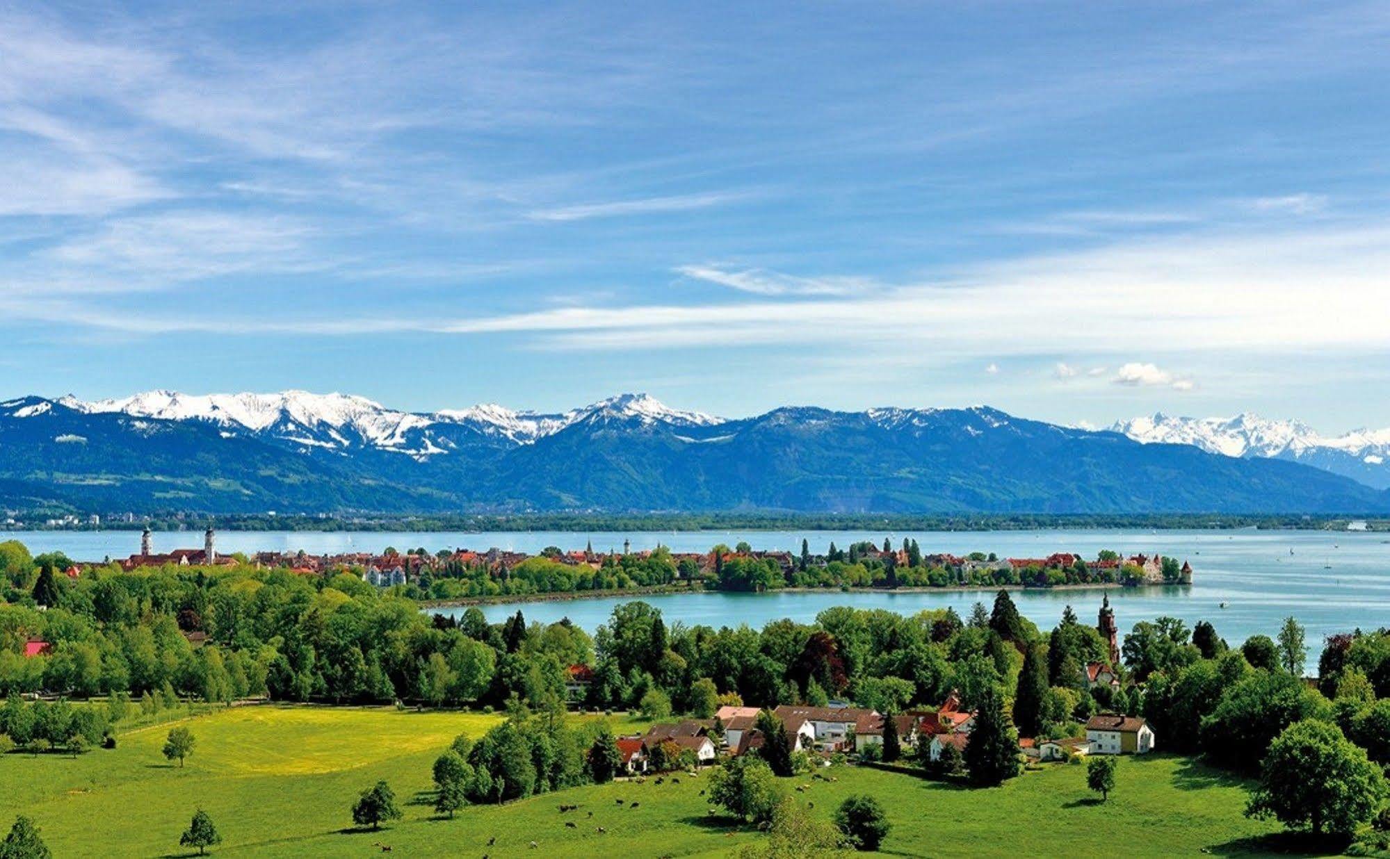 拜耶里斯彻酒店 林道 外观 照片 View of the town of Kreuzlingen