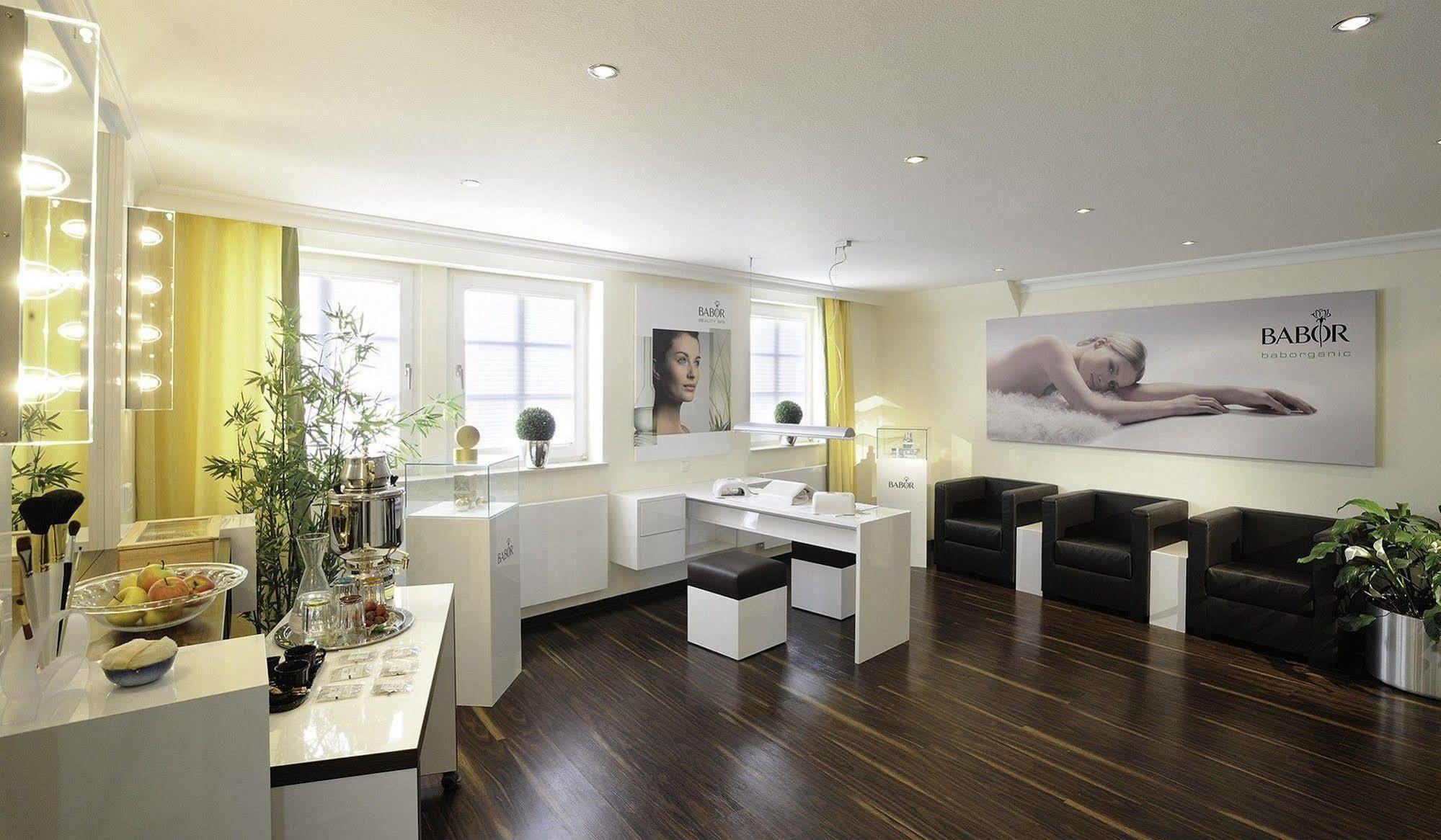 拜耶里斯彻酒店 林道 外观 照片 A medical spa in Germany